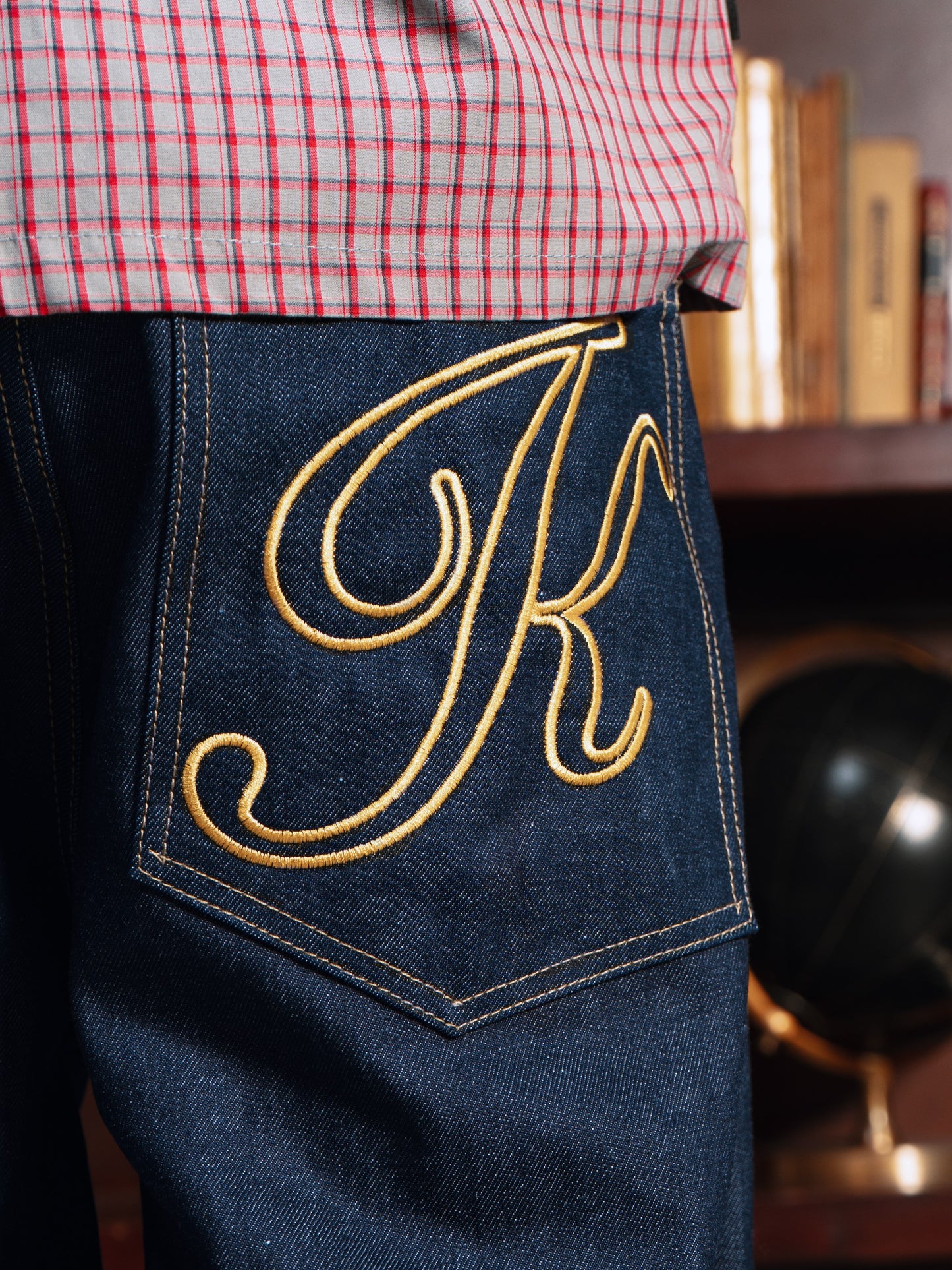 BLUE BARREL JEANS