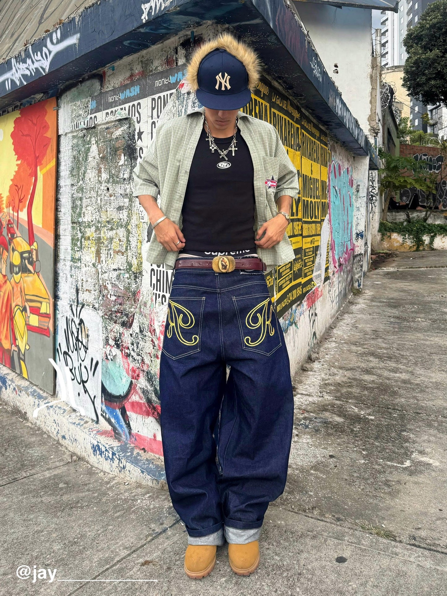 BLUE BARREL JEANS