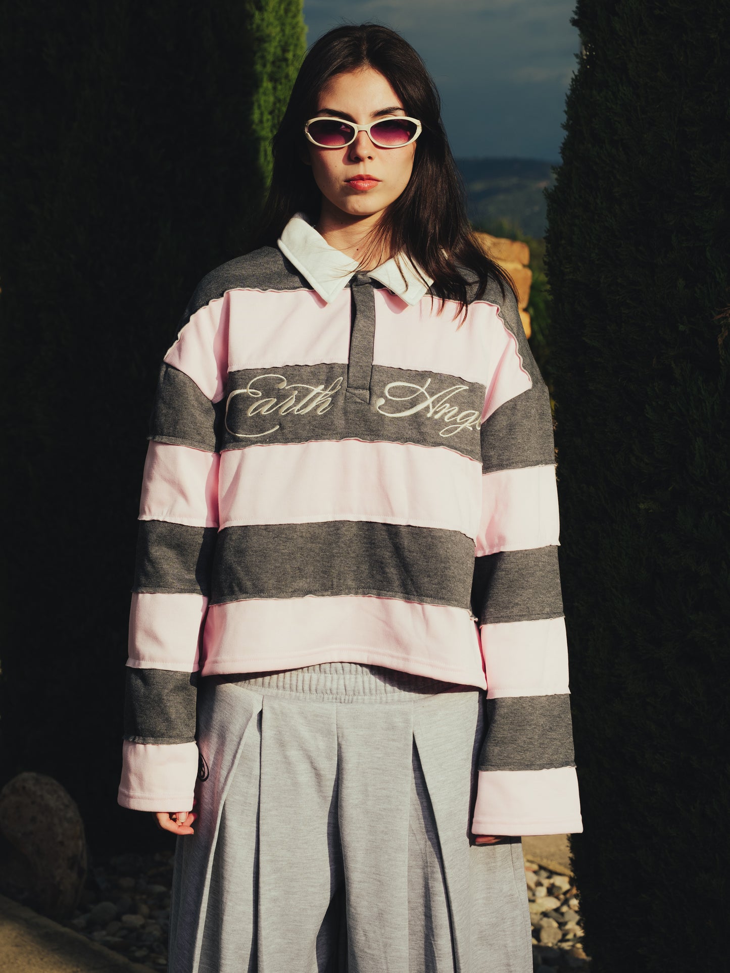 PINK POLO SWEATER
