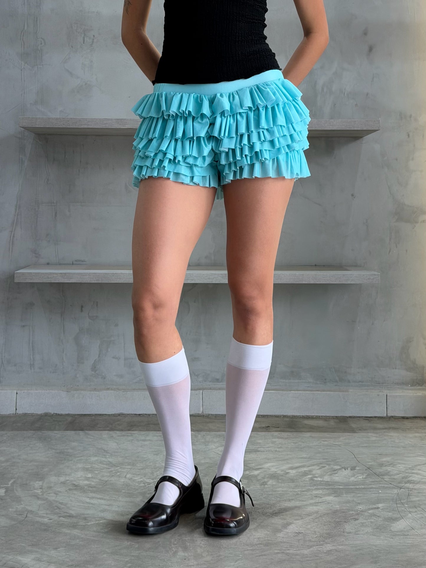 TIFFANY RUFFLE SHORTS