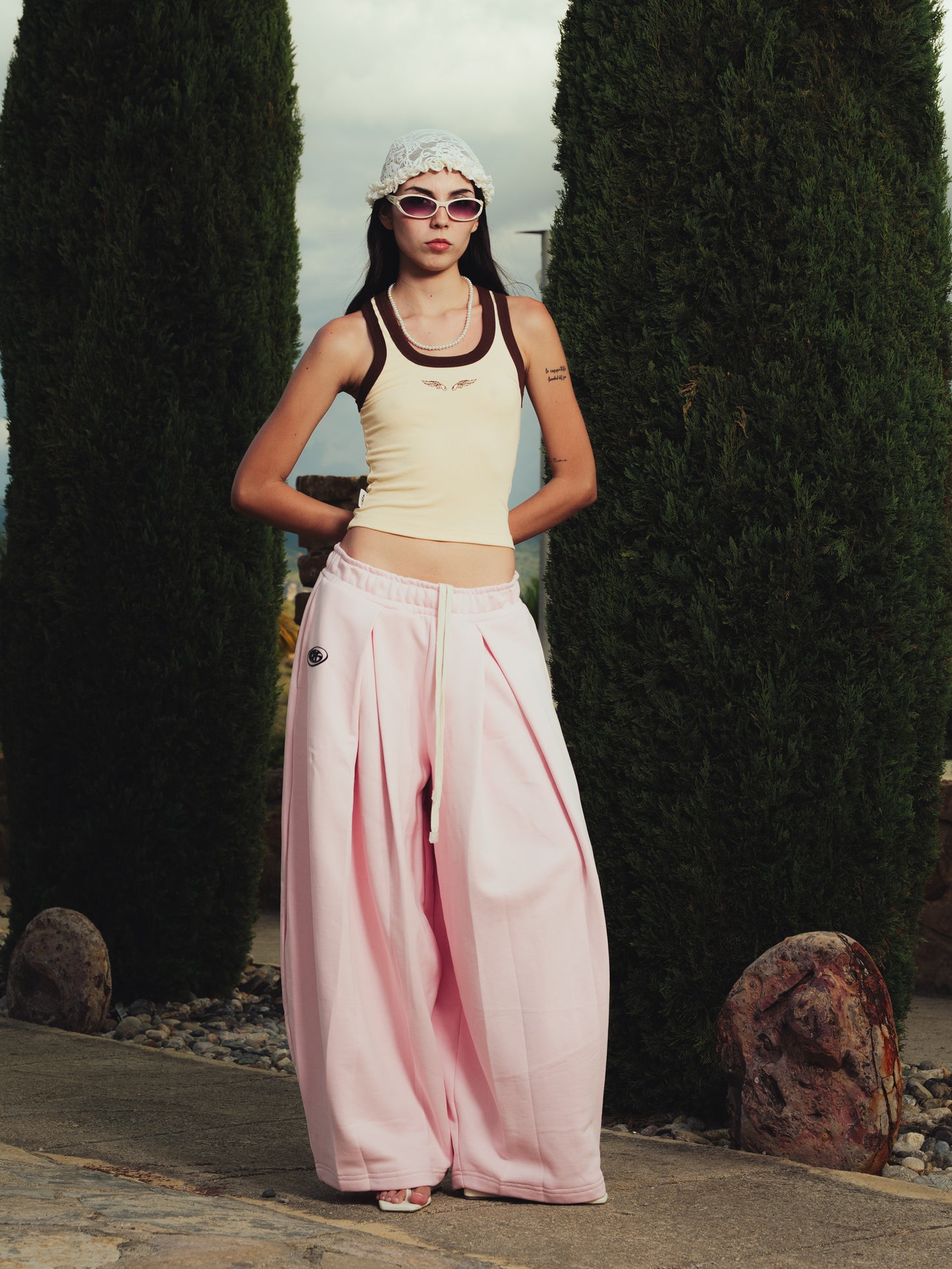 PINK SWEATPANTS