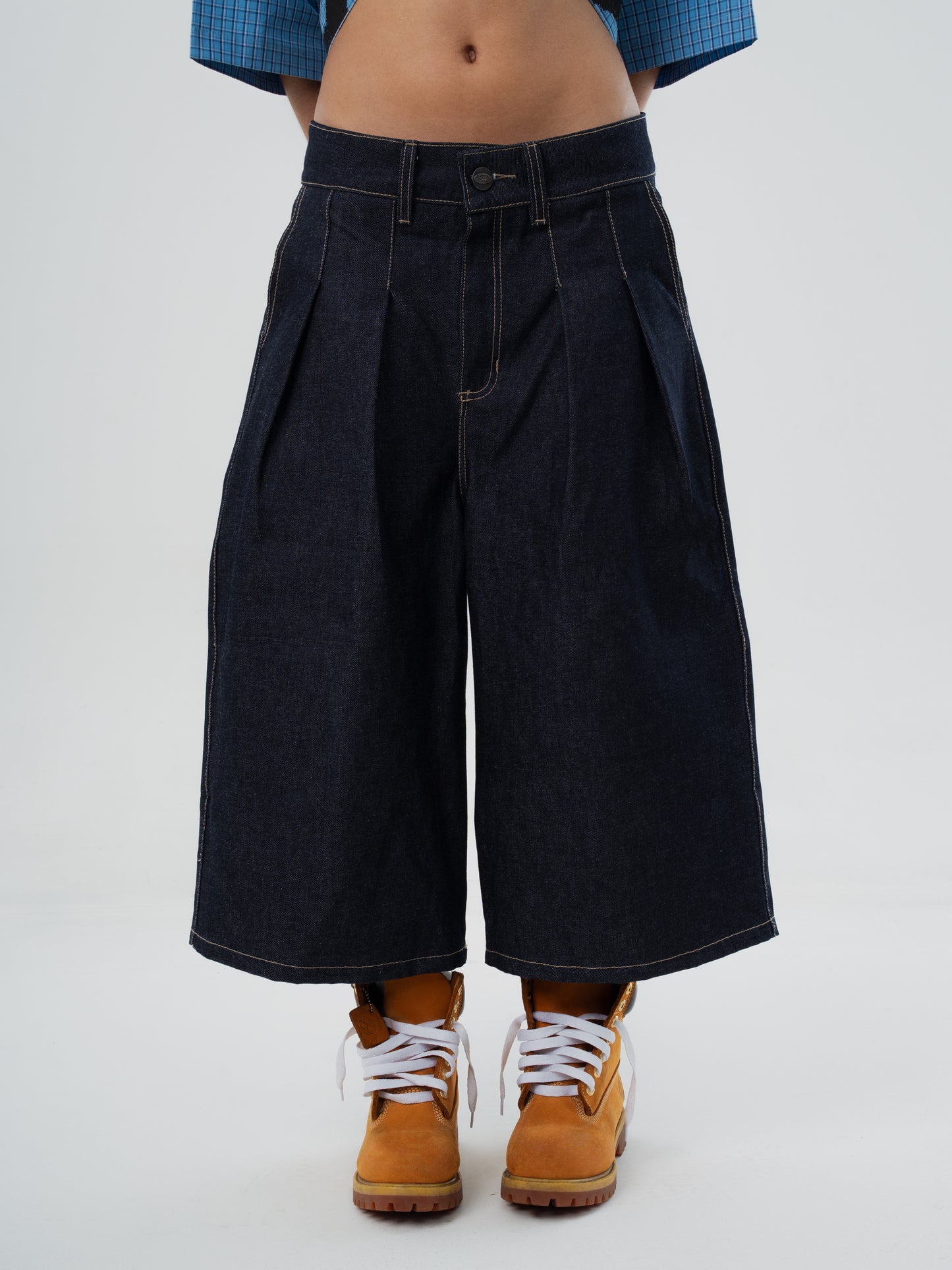 TAILORED DENIM JORTS