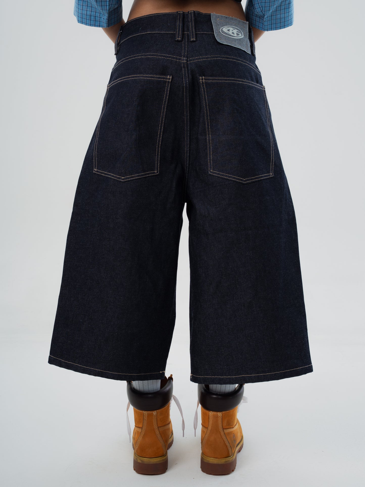 TAILORED DENIM JORTS